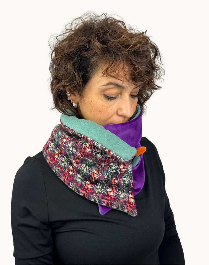 Alternative view of Scaldacollo | Multicolor e viola