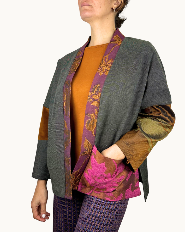 Kimono-Kimi-Artesania-Dalia-notturna-1